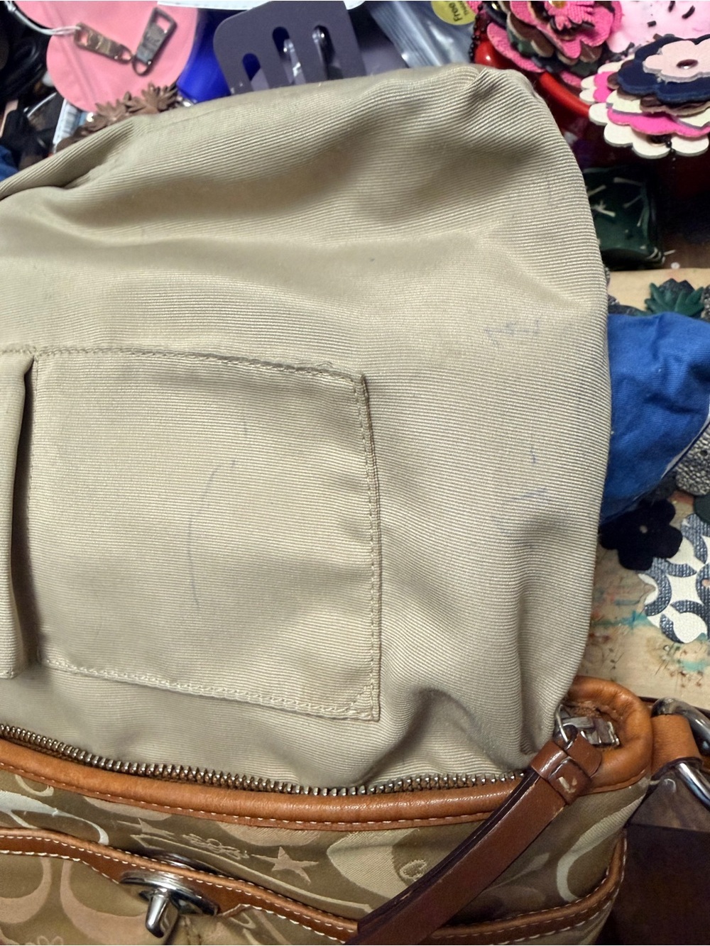 Coach Sara Shoulder Bag - Picture 12 of 16